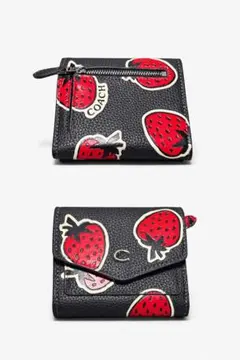 COACH いちご柄 二つ折り財布