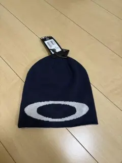 Oakley ビーニー　ニット帽　ネイビー　リバーシブル　新品