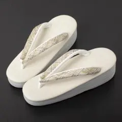 ≪菱屋カレンブロッソ×正絹組紐織鼻緒≫ カフェ草履 M寸 no.3470