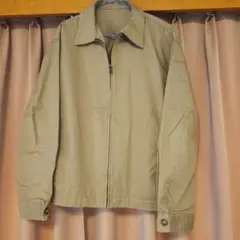 GU ベージュ ジップアップジャケット