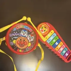 アンパンマン太鼓　しまじろう鉄琴セット