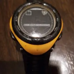 SUUNTO デジタル腕時計 イエロー/ブラック　ジャンクのサムネイル