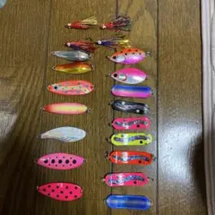 鮭釣り ダイワクルセイダー等のルアー タコベイト セット 20個のサムネイル