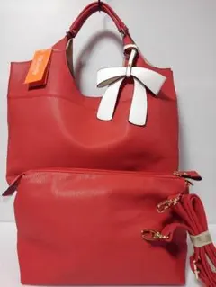 リボンチャーム付き☆大きめハンドバッグ＋ショルダーバッグセット☆新品未使用タグ付