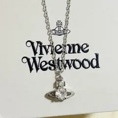 k*r様 Vivienne Westwood タイニーオーブ ネックレス 水色 - メルカリ