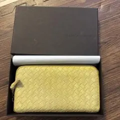BOTTEGA VENETA イエローレザー長財布