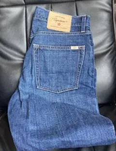 Levi's signature W32