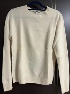 ユニクロ　カシミヤ100%アイボリー クルーネックセーター Mサイズ