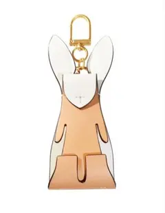 トリーバーチ　チャーム　キーホルダー　キーリング　ウサギ