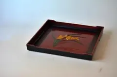 m*7様 早いもの勝ち　古道具/漆器の花彫刻盆