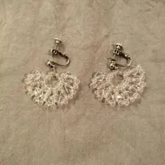 クリスタルビーズ イヤリング