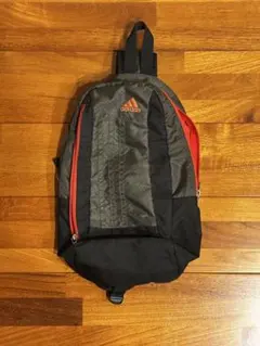 adidas ショルダーバッグ 黒