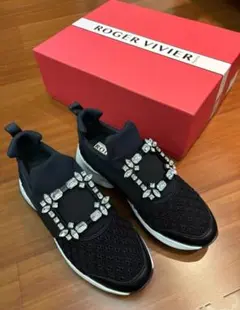 2026年最新】ロジェヴィヴィエ スニーカーの人気アイテム - メルカリ