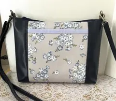 Item thumbnail for item 104f363b-5b9c-4b0c-8ffe-0596c1e72af2