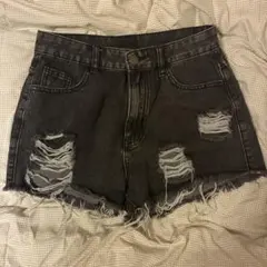 SHEIN ダメージ加工ショートパンツ
