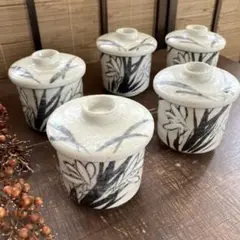 送料込【逢絢亭】茶道具 平水指 美濃焼 織部 掻合の割蓋 加藤六くべ 送料込【逢絢亭】茶道具 平水指 美濃焼 織部 掻合の割蓋 加藤