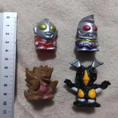 ウルトラマン　指人形セット