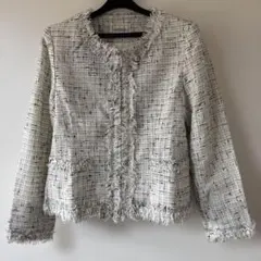 【美品】ホワイトツイードノーカラージャケット