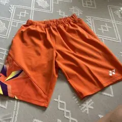 か*る様 ヨネックス 幾何学模様 オレンジショートパンツ