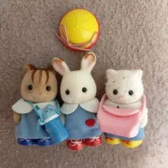 シルバニアファミリー　幼稚園人形3体