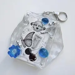 〈160〉トレカキーホルダー　硬質カードケース　トレカホルダー