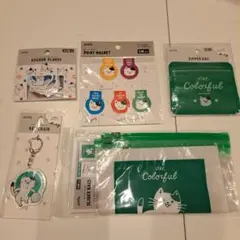 キャンドゥ　カラーキャット　緑