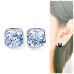 ブラック7mmスクエアピアス/イヤリング　再販　人気