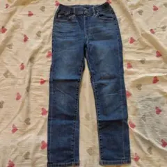 UNIQLO　デニムブルー スリムフィット長ズボン