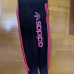 アディダススエットパンツ