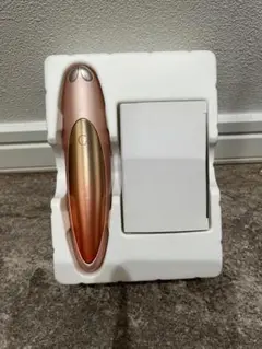 CREAGE アイリフトプラス CR-11V 美顔器 本体 - メルカリ