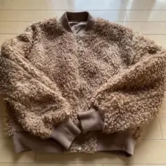 ジップアップ　リバーシブルブルゾン　ボアジャケット