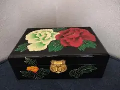 中国風 アクセサリーケース 2段 黒地牡丹柄 小物入れ