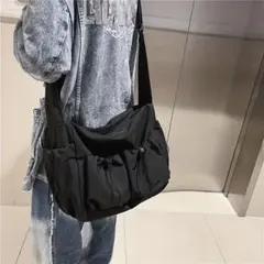 ショルダーバッグ 軽量