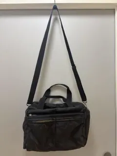 2way ブラックショルダーバッグ　ナイロン　軽量