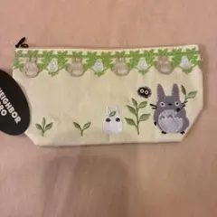 となりのトトロ レーストトロ ポーチ