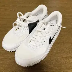 処分　NIKE ウィメンズ　エアマックス90 24.5 DH8010-101のサムネイル