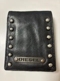 DIESEL スタッズレザー二つ折り財布