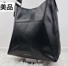 美品✨CHARLES&KEITH チャールズ&キース 2wayハンドバッグ 黒