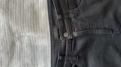UNIQLO 黒スキニー