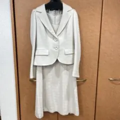 MICHEL KLEIN ツィードスーツ　入学式卒業式　ベージュ