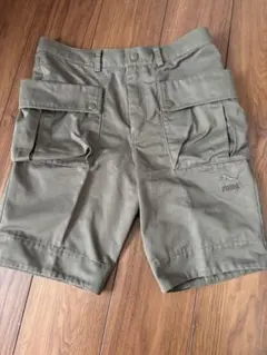 美品　PUMA ショートパンツ　短パン　S カーキ