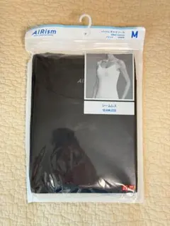 【新品】 ユニクロ エアリズム タンクトップ シームレスタイプ ブラック M