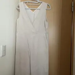 m*i様 ベージュ コーデュロイ サロペット Vネック