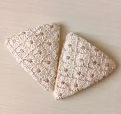 インド刺繍の三角ヘアピン パッチン ２個セット