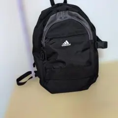 adidas アディダス リュック ブラックのサムネイル