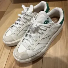 New Balance スニーカー ホワイト グリーンのサムネイル