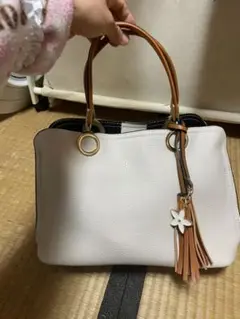 ハンドバッグ ショルダーバッグ 白