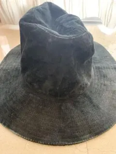 Item thumbnail for item 7b51a33d-6482-4e4b-8538-5e5db5e6aaf1