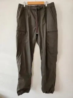 ユニクロ　メンズ　ヒートテックギアパンツ　オリーブ　M