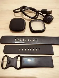 【ジャンク】Fitbit Versa 3 本体 充電器 バンドセット